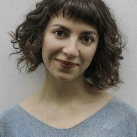 2_Emma V Headshots 2020